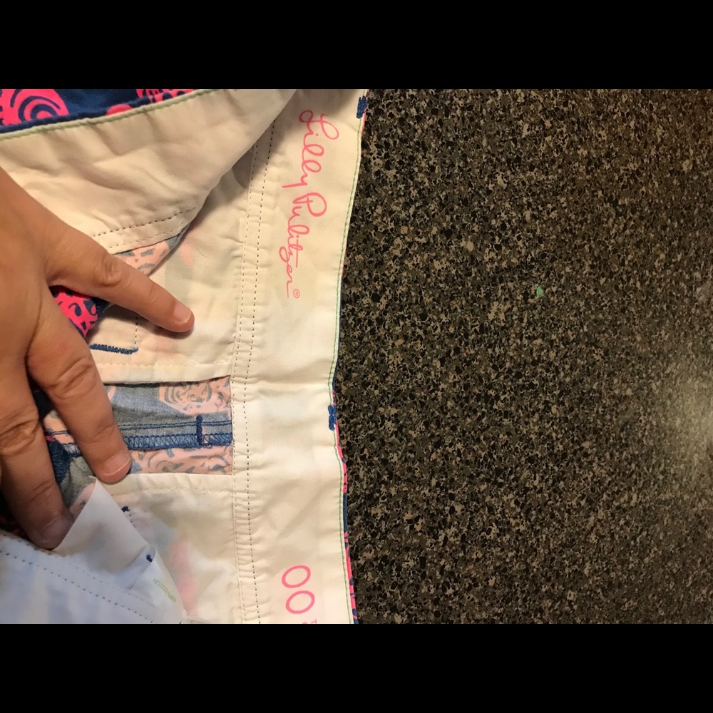 Lily Pulitzer elephant shorts - Picture 3 of 3